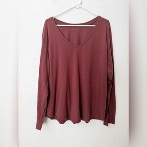 Universal Standards Long Sleeve V Rex Shirt